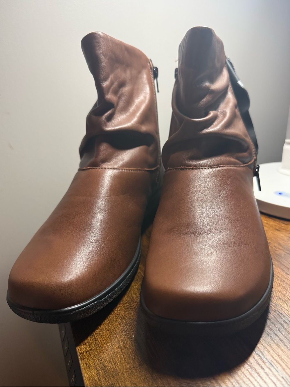 NEW Hotter Whisper Women's Brown Leather Boots 9 1/2